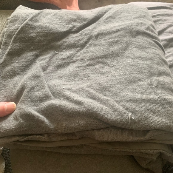 Casaluna used dark grey king linen duvet cover. Some pulls as shown in pics. - Picture 11 of 15